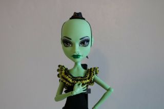 Monster High Create A Monster Witch and Cat Dolls Mattel 3