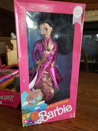1990 Mattel Barbie Dolls Of The World Malaysian Doll Never Removed From Box