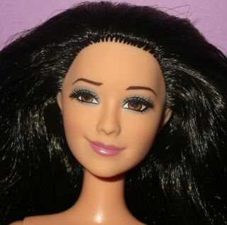 Barbie Life Dream House Dreamhouse Raquelle Articulated Eyelashes Smirk Doll