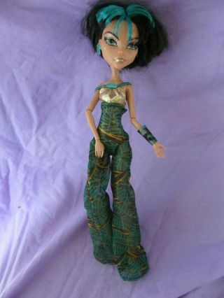 Monster High Doll Cleo De Nile Skull Shores W Gold Swimsuit & Pants Outfit Shoes