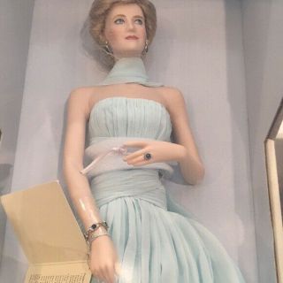 Franklin Diana The Princess Of Wales 17 " Portrait Porcelain Doll