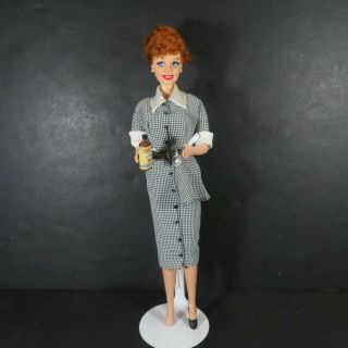 Mattel - Barbie Doll - I Love Lucy " Lucy Does A Commercial "