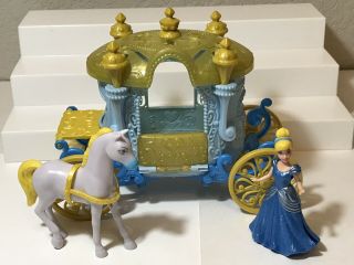Mattel Disney Princess Little Kingdom Cinderella Magiclip Royal Carriage