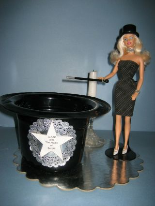 Grant A Wish Convention 2004 The Magic Of Barbie Centerpiece Doll,  Pins,