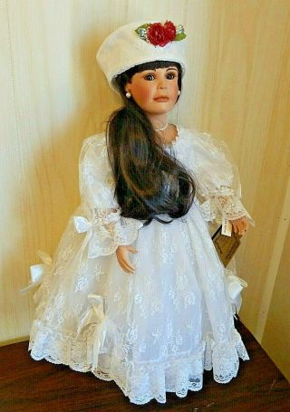 Chloe Sofia Seymour Mann/gwen Mcneil 22 " 1997 Hispanic Porcelain Doll