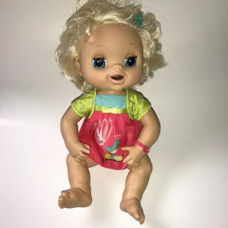 2010 Baby Alive Blonde Hair Blue Eye Interactive Doll Eats Drinks Pees And Poops