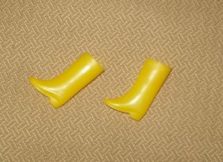 Vintage Yellow Courreges Boots For Twiggy Doll From 1967 - 68 Of The Barbie Fam.