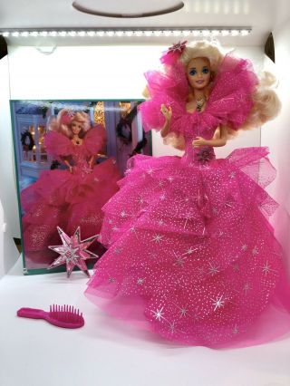 1990 Happy Holidays Barbie Doll Blonde Hot Pink Silver Star Gown Display Only