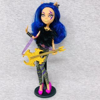 Monster High Fierce Rockers Clawdeen Doll