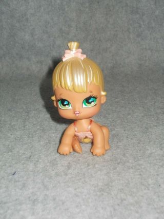 Mga Entertainment Lil Angelz Bratz Baby Babyz Cloe Blond 4 " Toy Doll Figure