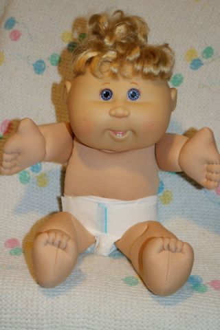 Cabbage Patch Kids Play Along Pa - 9 Blonde/violet Babies Girl Doll 14 In.
