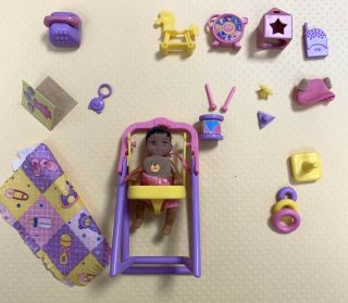Mattel.  Aa Krissy,  Barbie Baby Sister: Swing 