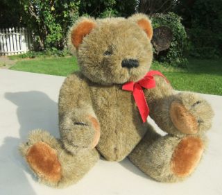 1983 Gund Collectors Classic Limited Edition Brown Hard Jointed Teddy Bear 12 "