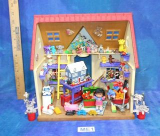 Vintage Artisan Toby ' s Toyshop Doll House Dollhouse w Toys,  Furn,  All ME1 2