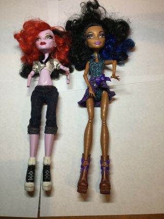 2011 Mattel Monster High Dolls Operetta (missing Hands) & Robecca Steam Doll