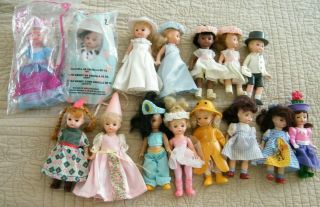 Fifteen Madame Alexander Dolls 5 Inches Tall Variety