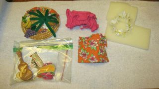 Tonner Ann Estelle Aloha Outfit And Box Only For 10 " Doll,  Exc.