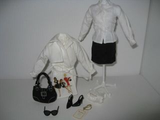 2003 Silkstone Fashion Model Barbie Doll Complete Outfit - Trench Setter