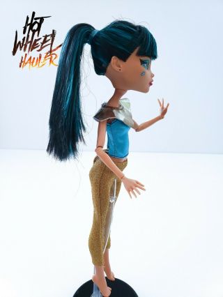 Monster High Doll Cleo de Nile Doll 3