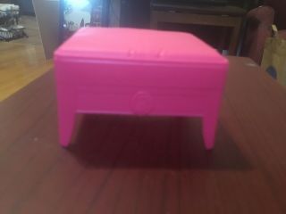 2013 Barbie Dream House Pink Ottoman Living Room Replacement Piece Gg