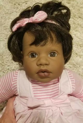 Madame Alexander Lee Middleton Reva Black African American Doll 1997 Style 66152