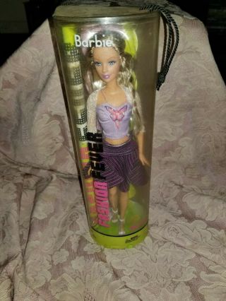 2004 Barbie Fashion Fever