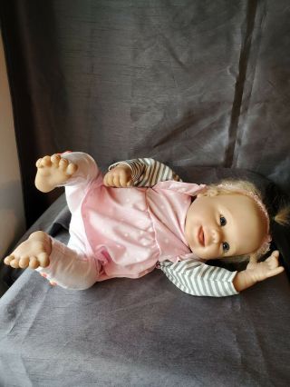 Ashton Drake / Linda Murray Reborn All Vinyl 18 Inch Doll Lifelike Toddler Baby