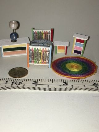 1:48 Scale Doll House Artisan Made Crayon Bedroom Set,  Lamp & Round Rug Look