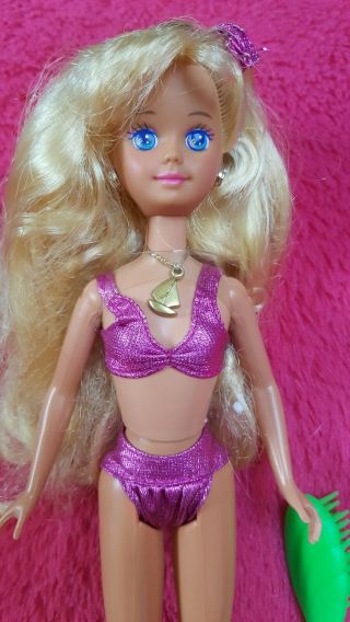 Barbie Skipper SUN SENSATIONS DOLL 1991 w Jewelry Bikini Brush VGUC 2