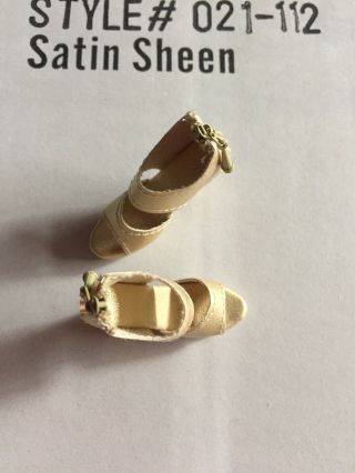 Doll Shoes - Tonner Ellowyne Wilde Prudence Satin Sheen Fashion Gold Heels
