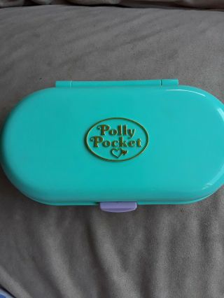 1992 Polly Pocket Babysitting Playground Stamping Play Set W/3 Figures