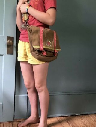 American Girl Lea Clark Messenger Bag For Girls Full Size Bag 2