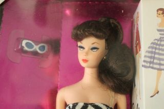Mattel 35th Anniversary Barbie,  Brunette,  NRFB (1993) 2