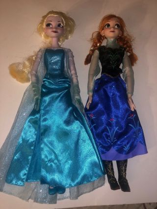 Set Of 2 Disney Store 16 " Singing Light Up Dolls: Frozen’s Anna And Elsa Read