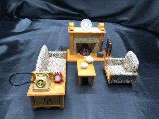 Calico Critters Sylvanian Families Flair Deluxe Living Room Set With Accessories