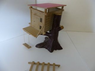 Epoch Calico Critters Sylvanian Families Tree House w/ Ladder,  Roof,  Swing 3