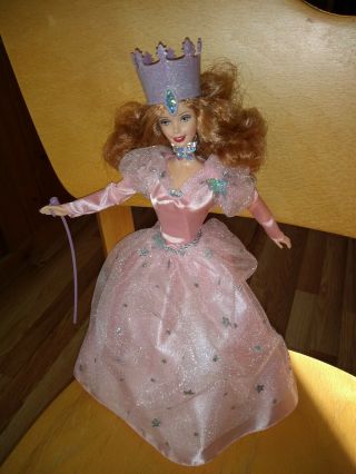The Wizard Of Oz Glinda The Good Witch 2007 Barbie Doll