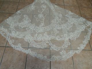 Antique Victorian Cream Hand Applique French Lace For Train Or Dress