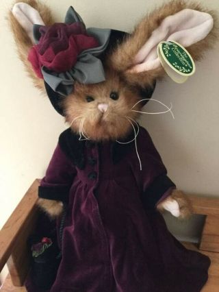 Christmas Bearington Bear Tiffany Teabeary (rabbit) Limited Collectible Series
