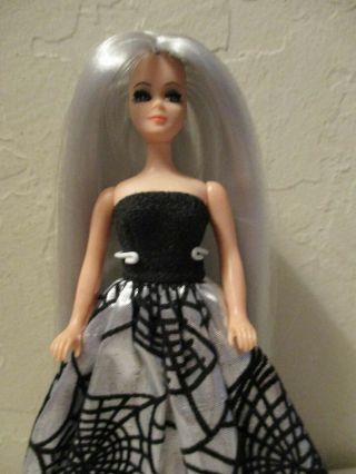 Custom Rerooted and Redressed Topper Dawn doll { Spiderwebs } 2