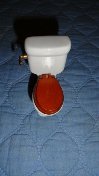 Dollhouse Miniature Bathroom Porcelain Toilet with Brown Seat 3 