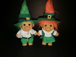 2 Vintage Russ 4.  5 " Irish Leprechauns Troll St Patricks Day Fully Clothed