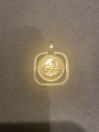 1 Rand Gold Coin With Bezel Unity Is Strength And Pile Of Gold