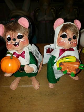 Annalee - 6 " Pilgrim Boy And Girl Mouse 350508 And 350608