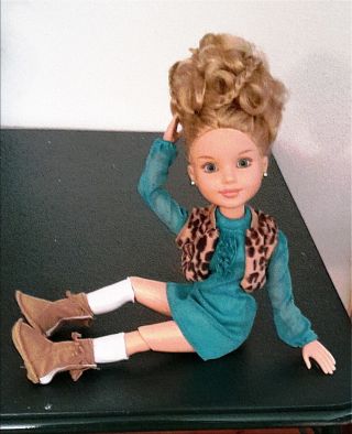Best Friends Club Doll Kaitlin 18” Doll Aqua Dress Fur Vest Suede Boot