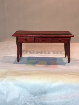 Dollhouse Miniature Wood Entry Couch Table