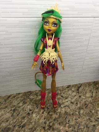 Monster High Doll Jinafire Long Ghouls Getaway