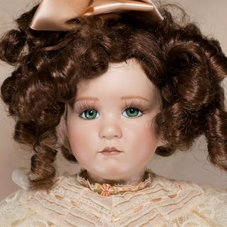 Sophie & Bru Yesterday ' s Dreams Porcelain Girl Doll 19 