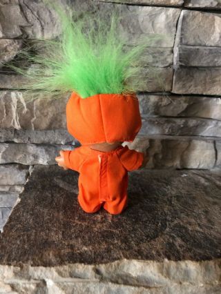 Russ Troll Doll 4 1/2” Green Hair Brown Eyes Dressed As A Halloween Pumpkin 3