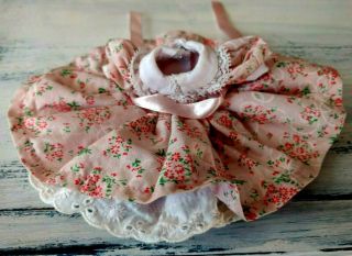 2001 Robert Tonner 8 " Betsy Mccall Doll Pink Floral Dress